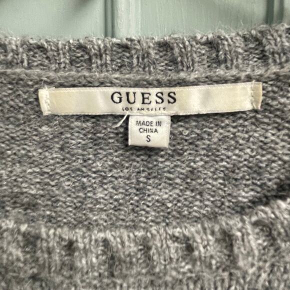Guess Gray Stretchy Sweater Size Small Grommet Details Classic Casual Womens - Picture 2 of 4